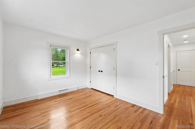 4890 Clinton Drive, Independence Charter Township, MI 48346