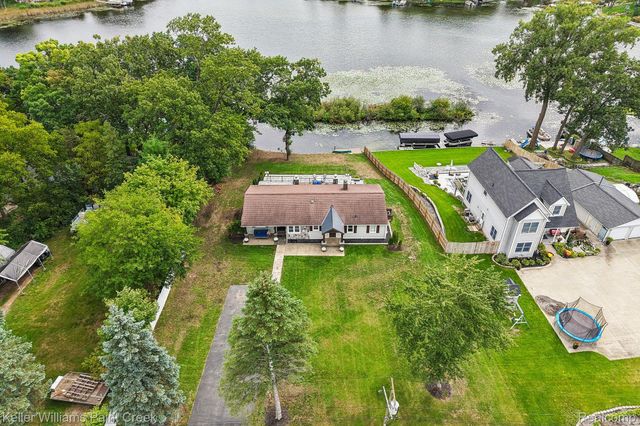 4890 Clinton Drive, Independence Charter Township, MI 48346