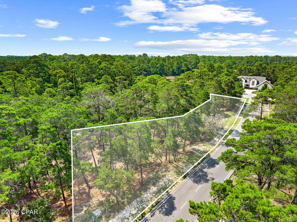 Image 7 of property listing at 1745 Lost Cove Lane, Panama City Beach, FL 32413