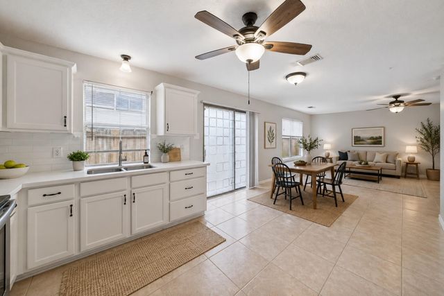 11811 Fossil Rock Lane, Houston, TX 77034