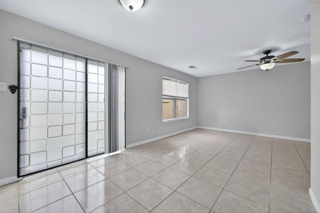 11811 Fossil Rock Lane, Houston, TX 77034