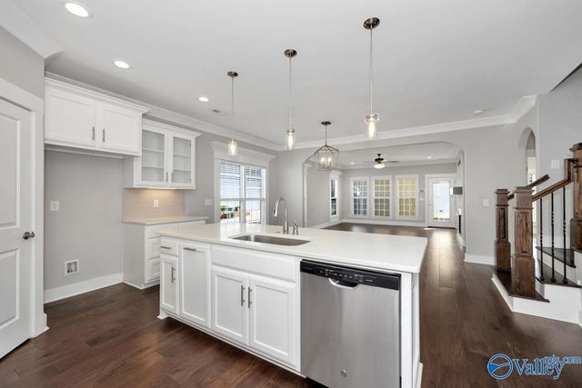 1111 Water Park Way, Huntsville, AL 35806