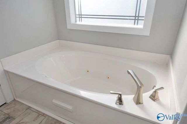 1111 Water Park Way, Huntsville, AL 35806