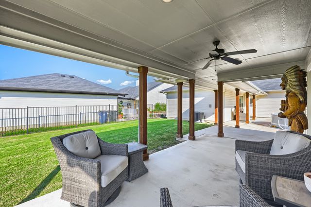 1572 Lizzie Lane, Burleson, TX 76028