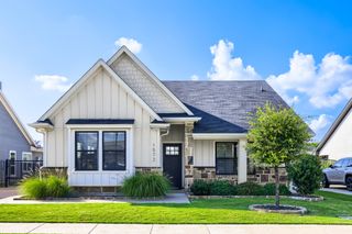 1572 Lizzie Lane, Burleson, TX 76028