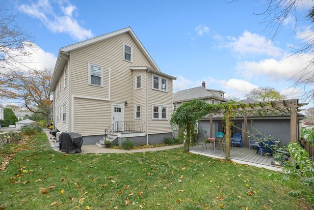 36 Churchill Ave 1, Arlington, MA 02476