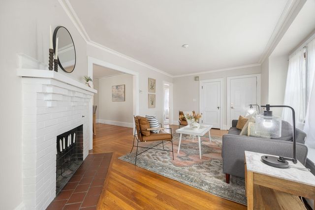 36 Churchill Ave 1, Arlington, MA 02476