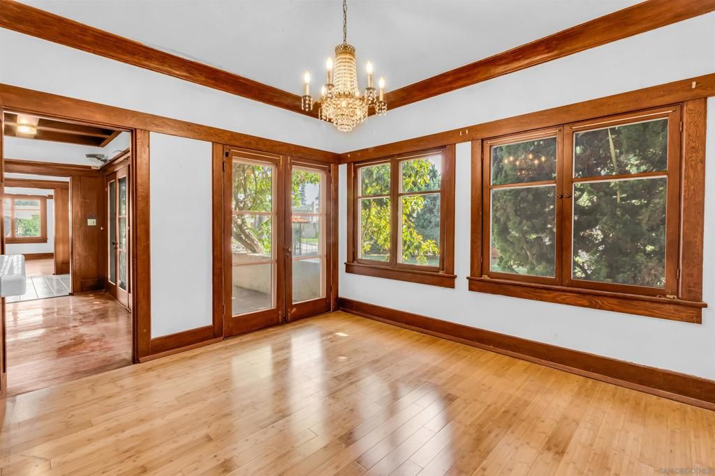 Image 17 of property listing at 4190 92 Palmetto way, San Diego, CA 92103