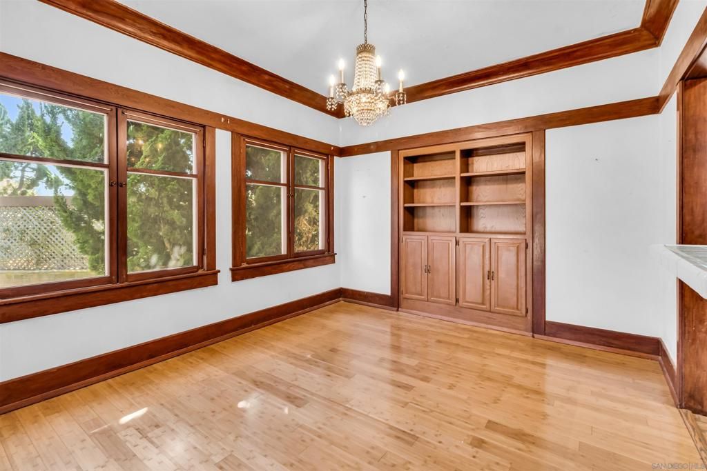 Image 18 of property listing at 4190 92 Palmetto way, San Diego, CA 92103