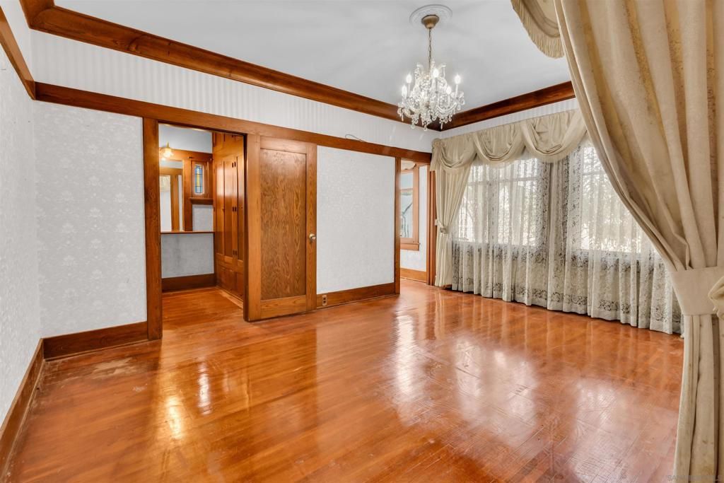 Image 22 of property listing at 4190 92 Palmetto way, San Diego, CA 92103