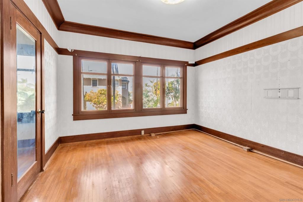 Image 28 of property listing at 4190 92 Palmetto way, San Diego, CA 92103