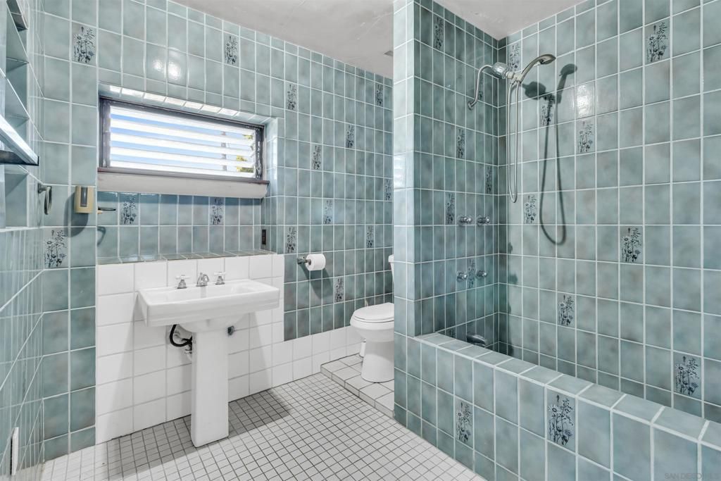 Image 44 of property listing at 4190 92 Palmetto way, San Diego, CA 92103