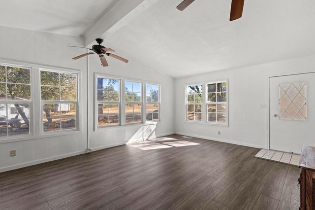 75 Obert Dr, Oroville, CA 95966