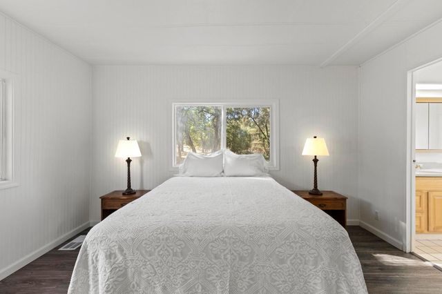 75 Obert Dr, Oroville, CA 95966