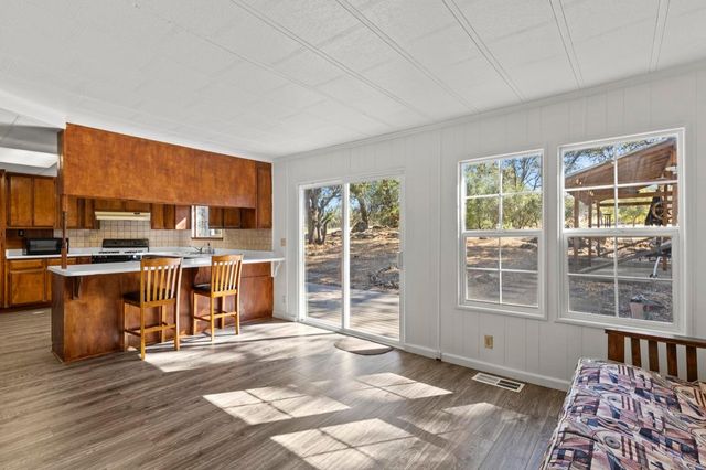 75 Obert Dr, Oroville, CA 95966