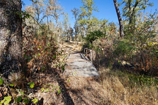 75 Obert Dr, Oroville, CA 95966