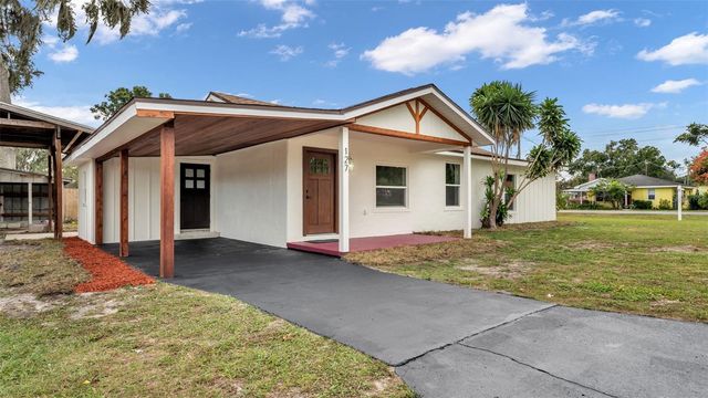 127 COLONIAL DRIVE, Auburndale, FL 33823