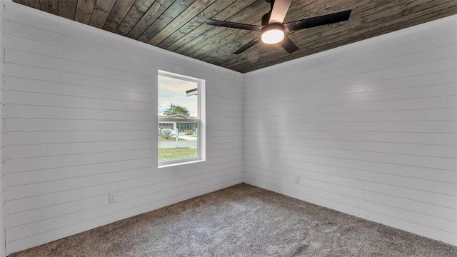 127 COLONIAL DRIVE, Auburndale, FL 33823