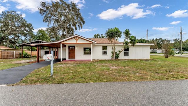 127 COLONIAL DRIVE, Auburndale, FL 33823