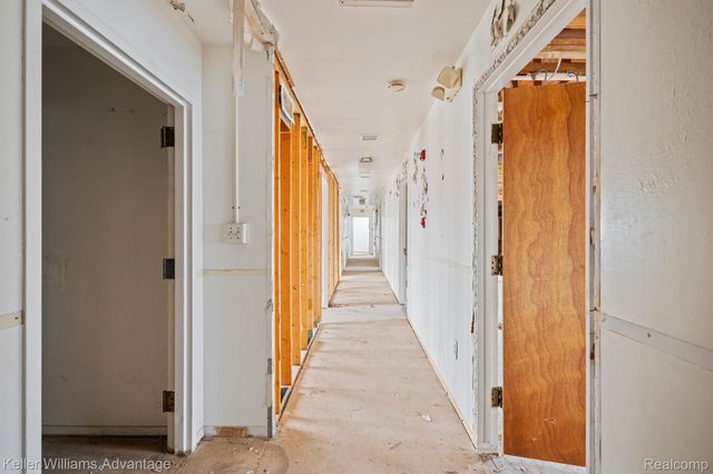 17300 BURGESS, Detroit, MI 48219