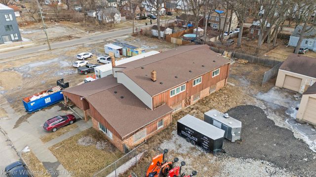 17300 BURGESS, Detroit, MI 48219