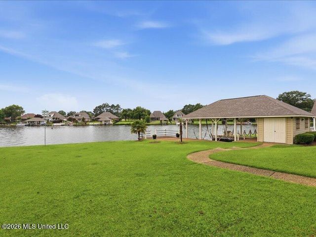 211 Northshore Boulevard, Madison, MS 39110