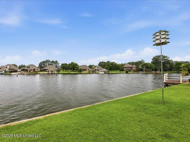 211 Northshore Boulevard, Madison, MS 39110