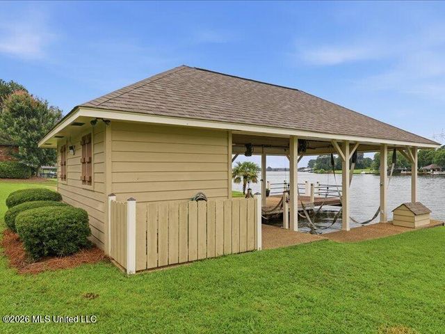 211 Northshore Boulevard, Madison, MS 39110