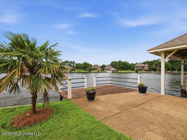 211 Northshore Boulevard, Madison, MS 39110