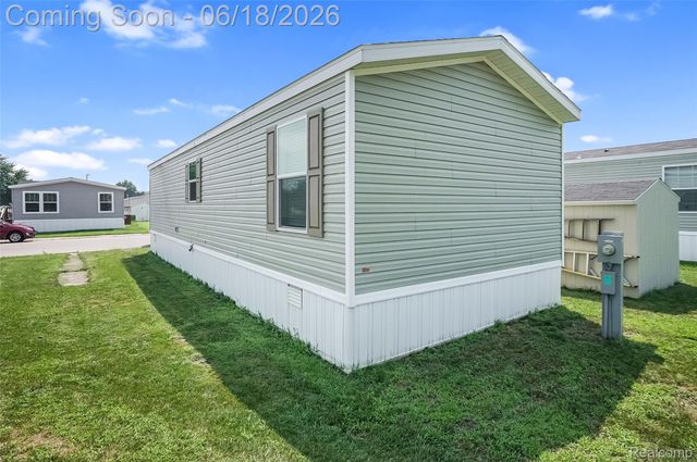 56 Arizona, Van Buren Charter Township, MI 48111