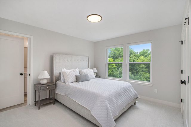 6520 E Hidden Lake Circle, Richland, MI 49083