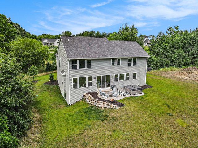 6520 E Hidden Lake Circle, Richland, MI 49083