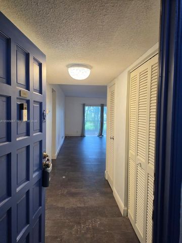 5961 N Falls Cir Drive 109, Lauderhill, FL 33319