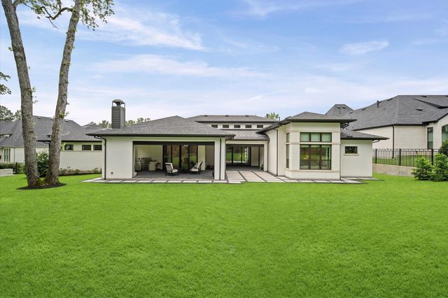 416 Huntington Park Drive, Montgomery, TX 77316