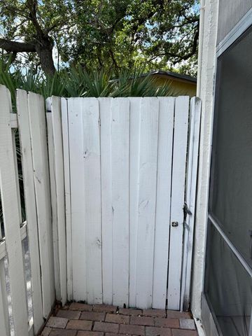 1220 NE 3rd Street 107, Fort Lauderdale, FL 33301