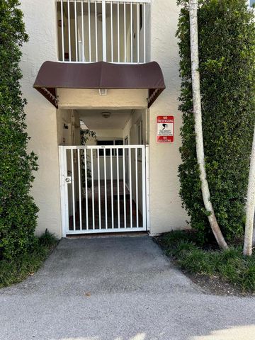 1220 NE 3rd Street 107, Fort Lauderdale, FL 33301