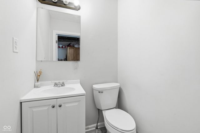 312 Jefferson Valley, Coatesville, IN 46121