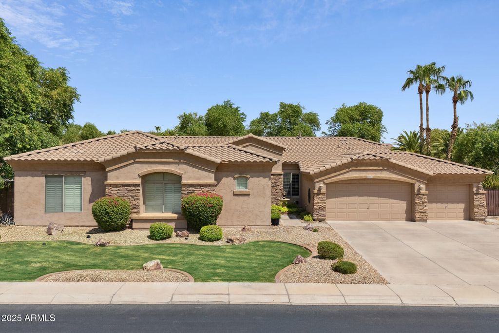13224 W PALO VERDE Drive, Litchfield Park, AZ 85340