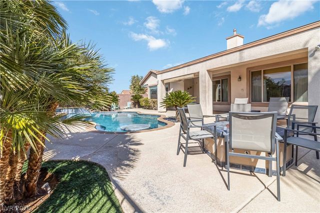 2665 Chateau Clermont Street, Henderson, NV 89044