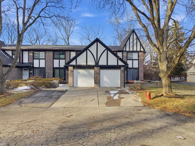 22664 11 Mile Road, Southfield, MI 48034