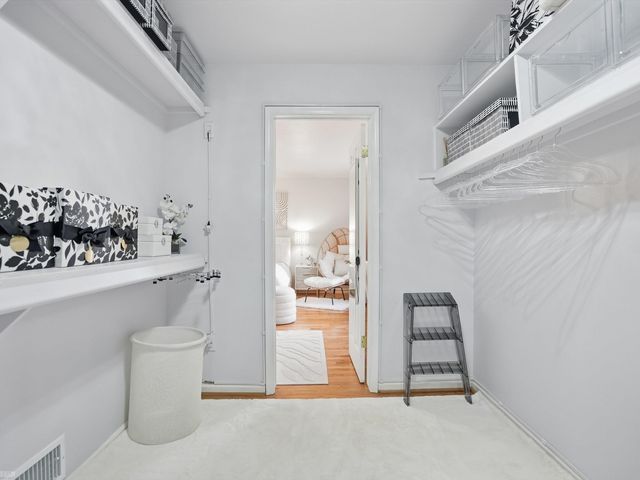 22664 11 Mile Road, Southfield, MI 48034