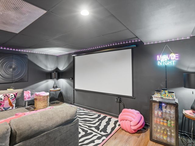 22664 11 Mile Road, Southfield, MI 48034