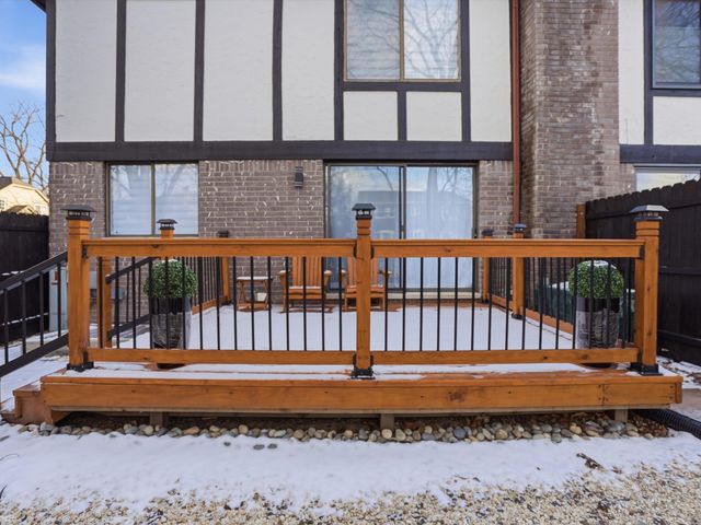 22664 11 Mile Road, Southfield, MI 48034