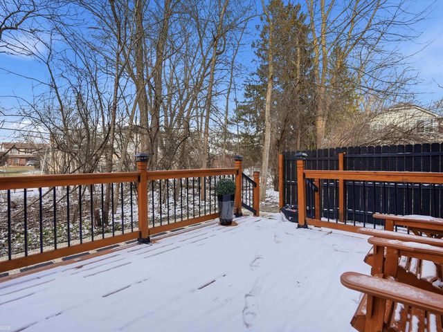 22664 11 Mile Road, Southfield, MI 48034