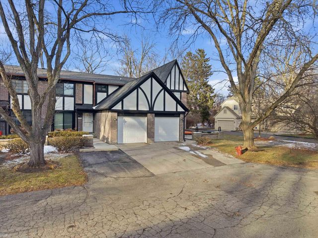 22664 11 Mile Road, Southfield, MI 48034