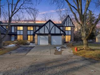 22664 11 Mile Road, Southfield, MI 48034