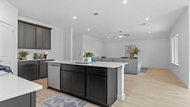 6634 Kingfisher Lane, Beasley, TX 77417