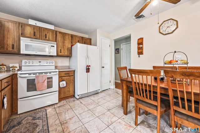 39 Marita Drive, Waterbury, CT 06705