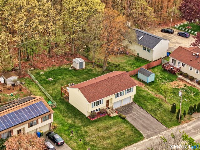 39 Marita Drive, Waterbury, CT 06705