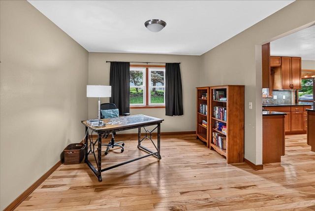 5651 Byrneland Street, Fitchburg, WI 53711
